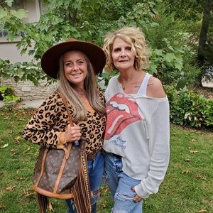 Meet your Posher, Tiffany